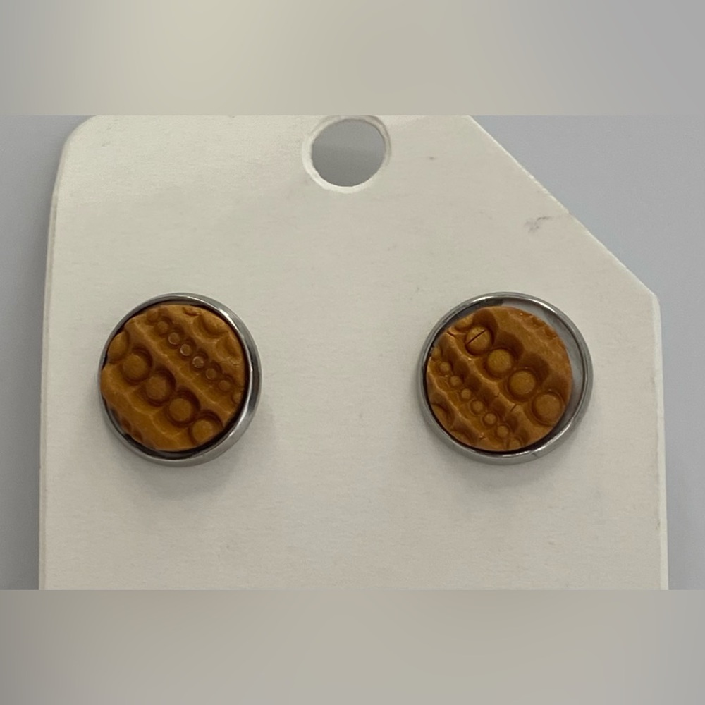 Wooden earrings